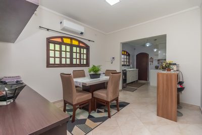 Casa, 3 quartos, 222 m² - Foto 4
