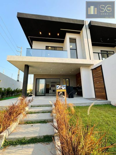 Casa, 4 quartos, 158 m² - Foto 1