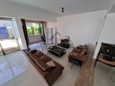 Casa, 5 quartos, 238 m² - Foto 4