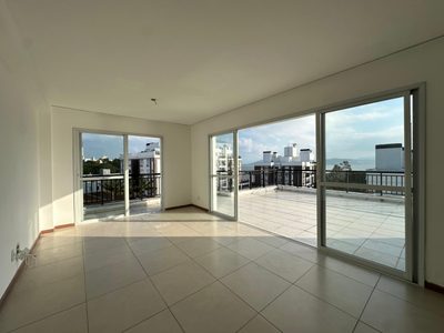 Cobertura, 3 quartos, 182 m² - Foto 1