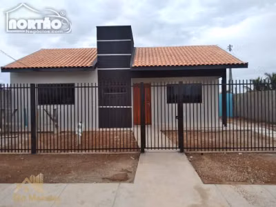 Casa, 4 quartos, 70 m² - Foto 1