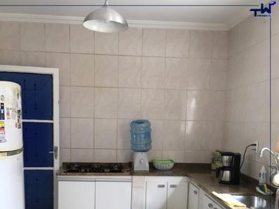 Casa, 3 quartos, 271 m² - Foto 1