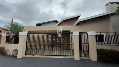 Casa, 1 quarto, 315 m² - Foto 2