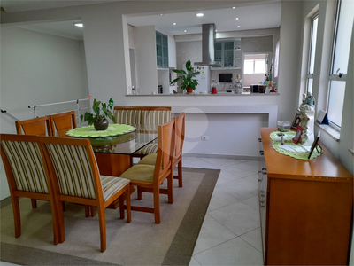 Sobrado, 4 quartos, 320 m² - Foto 2