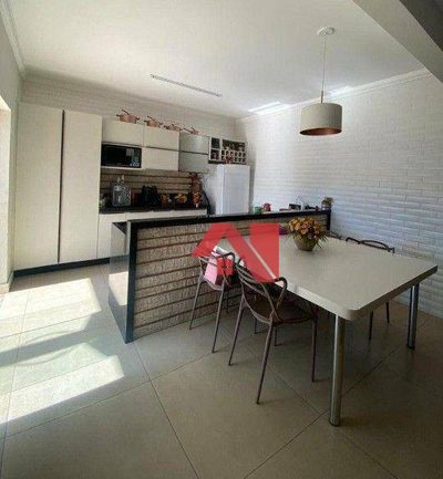 Casa, 4 quartos, 303 m² - Foto 5