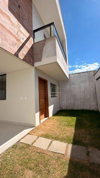 Casa, 3 quartos, 136 m² - Foto 1