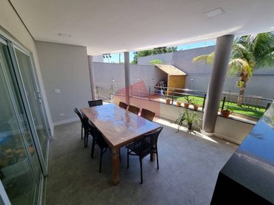 Casa, 3 quartos, 245 m² - Foto 3