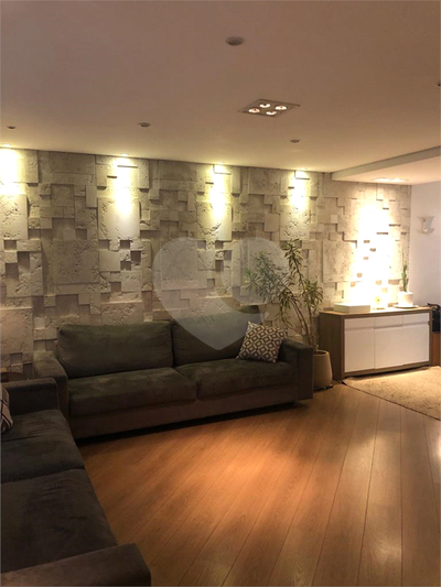 Sobrado, 3 quartos, 280 m² - Foto 1