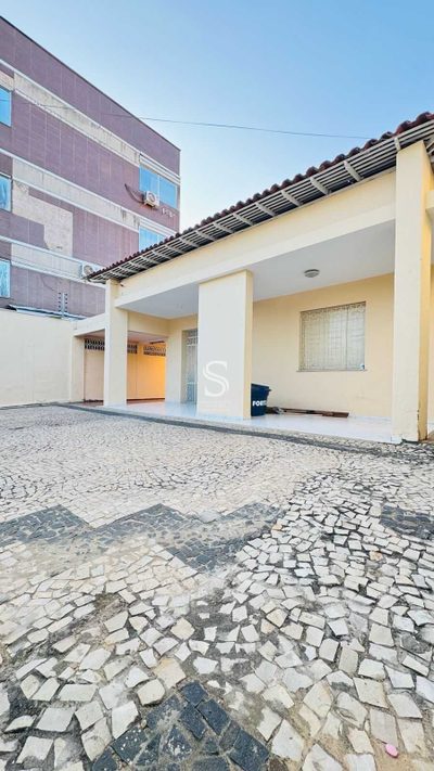 Casa, 4 quartos, 200 m² - Foto 2