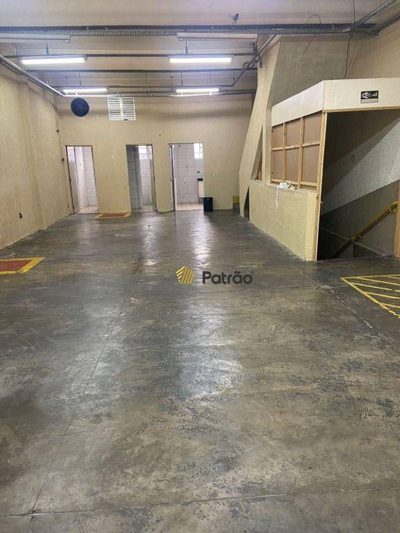 Prédio Inteiro, 517 m² - Foto 1