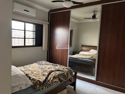 Casa, 3 quartos, 186 m² - Foto 4