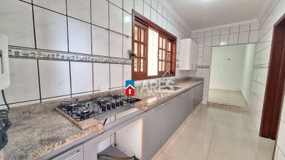 Casa, 3 quartos, 210 m² - Foto 3