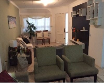 Casa, 3 quartos, 235 m² - Foto 3