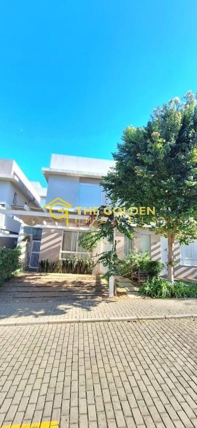 Sobrado, 3 quartos, 224 m² - Foto 1