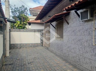 Casa, 6 quartos, 300 m² - Foto 2