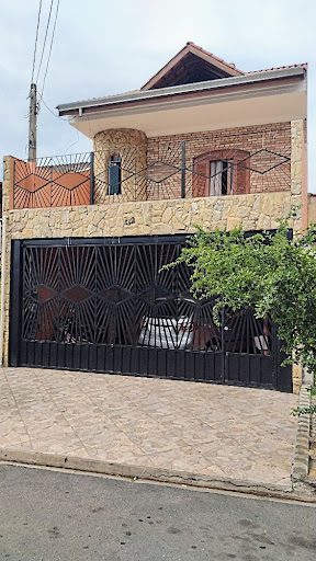Casa, 4 quartos, 194 m² - Foto 2