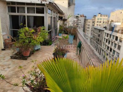 Cobertura, 3 quartos, 240 m² - Foto 1
