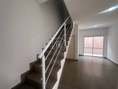 Casa, 2 quartos, 60 m² - Foto 1