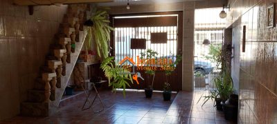Casa, 3 quartos, 180 m² - Foto 1