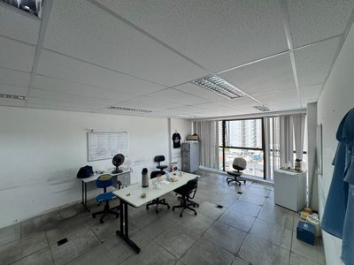 Sala-Conjunto, 1105 m² - Foto 4