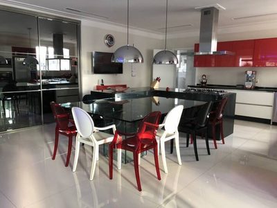 Apartamento, 3 quartos, 335 m² - Foto 2