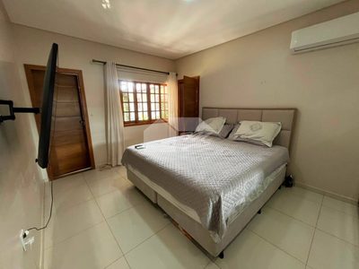 Casa, 3 quartos, 195 m² - Foto 3