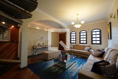 Casa, 3 quartos, 240 m² - Foto 3
