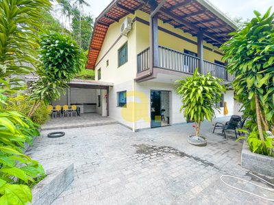 Casa, 5 quartos, 180 m² - Foto 1