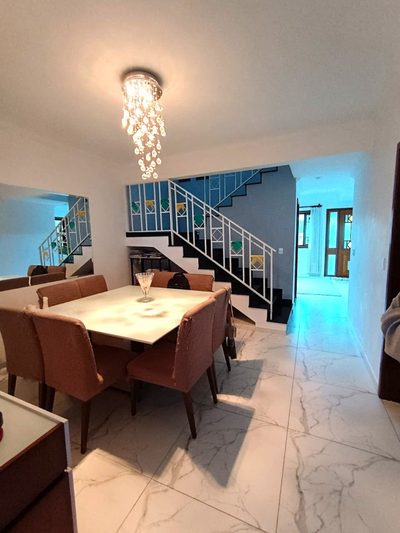 Casa, 3 quartos, 248 m² - Foto 3