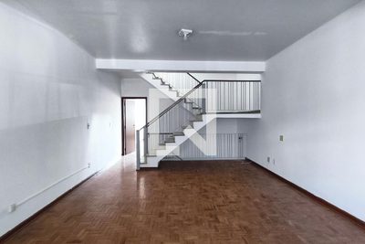 Casa, 3 quartos, 196 m² - Foto 4