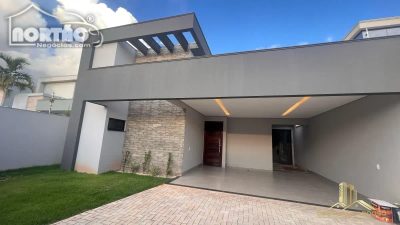 Casa, 4 quartos, 160 m² - Foto 1