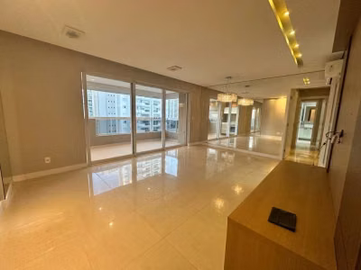 Apartamento, 3 quartos, 112 m² - Foto 1