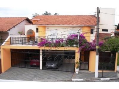 Sobrado, 3 quartos, 330 m² - Foto 1