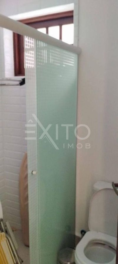 Casa, 6 quartos, 209 m² - Foto 3