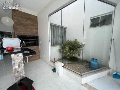 Casa, 4 quartos, 250 m² - Foto 5