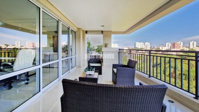 Apartamento, 3 quartos, 193 m² - Foto 2