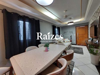 Casa, 3 quartos, 220 m² - Foto 3