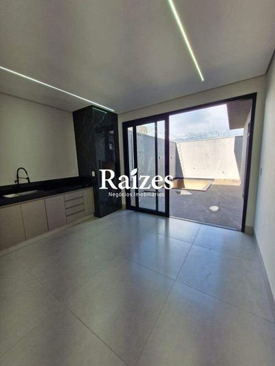 Casa, 3 quartos, 150 m² - Foto 2