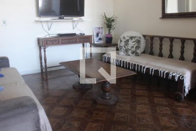 Casa, 4 quartos, 250 m² - Foto 4