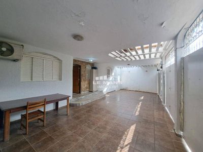 Casa, 3 quartos, 278 m² - Foto 3