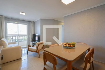 Apartamento, 3 quartos, 75 m² - Foto 1