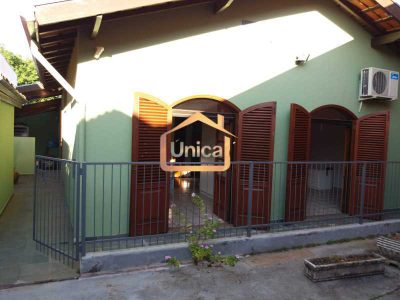 Casa, 3 quartos, 197 m² - Foto 1