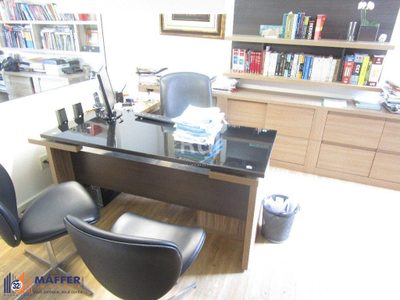 Casa, 4 quartos, 227 m² - Foto 2