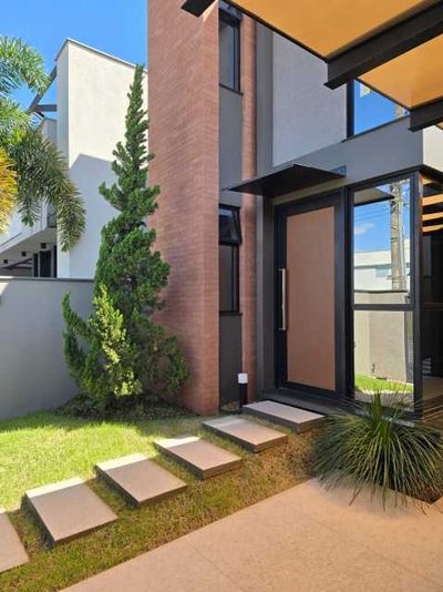 Casa, 3 quartos, 176 m² - Foto 1