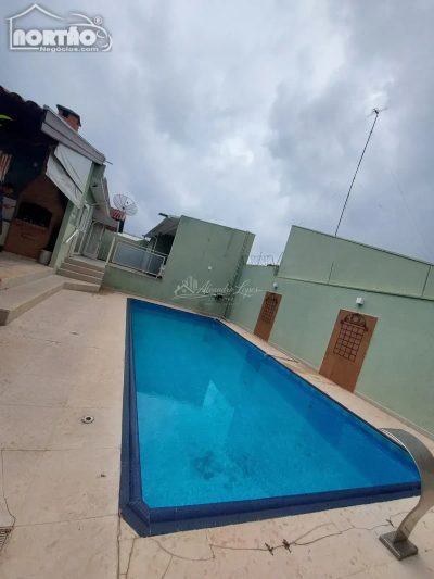 Casa, 6 quartos, 290 m² - Foto 3