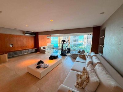 Apartamento, 3 quartos, 210 m² - Foto 3