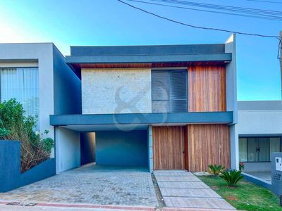 Sobrado, 3 quartos, 215 m² - Foto 2