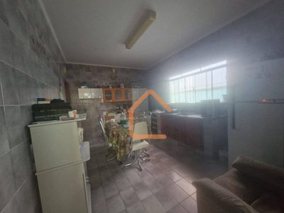 Casa, 3 quartos, 165 m² - Foto 2