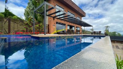 Casa, 5 quartos, 1451 m² - Foto 1