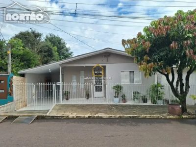 Casa, 7 quartos, 188 m² - Foto 1